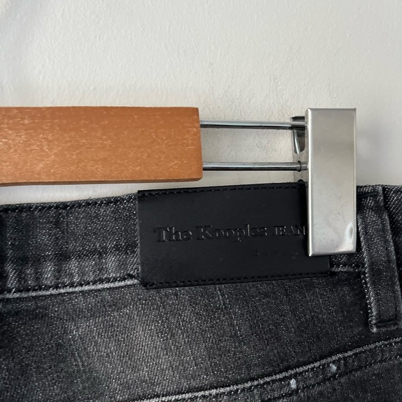 The Kooples Jean Short Drop Acid Wash Splattered Skull Embellishment Mens Jeans - Picture 13 of 16